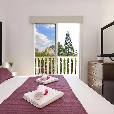 Holiday home Nissi Sapphire